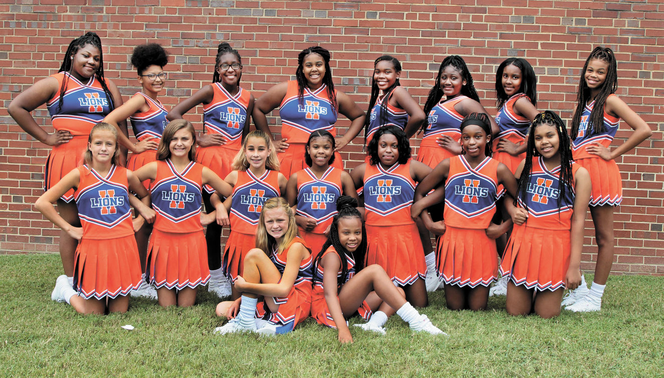 HCMS CHEERLEADERS